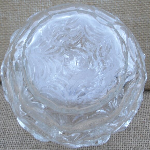 Vintage Art Glass Rose Bowl with Flower Frog - Picture 12 of 16